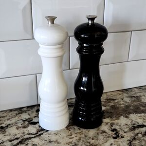 Le Creuset Salt & Pepper Set 2